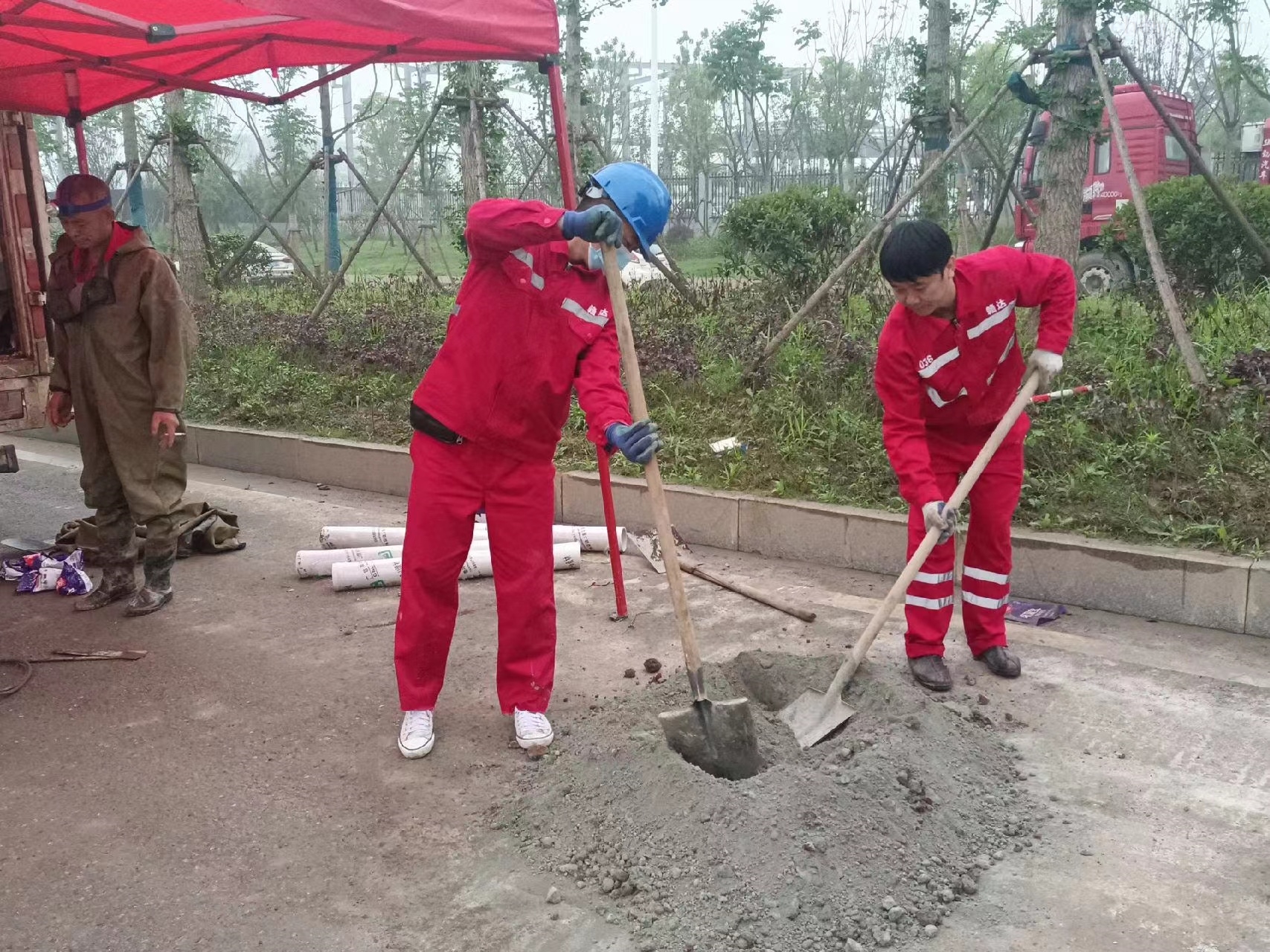 洛宁管道疏通哪家好】及时进行市政管道清淤