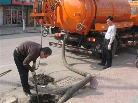 洛宁清掏化粪池，健康生活从这里开始